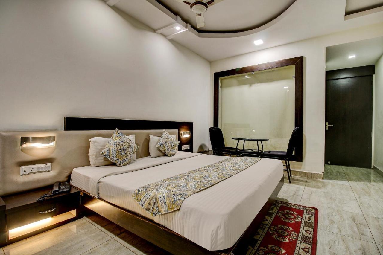 Fabhotel Csfc Near Bhopal Railway Station מראה חיצוני תמונה
