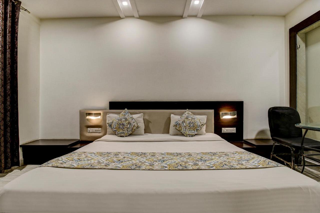Fabhotel Csfc Near Bhopal Railway Station מראה חיצוני תמונה